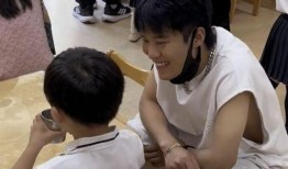 小杨哥爆料儿子视频,儿子视频幕后故事大揭秘